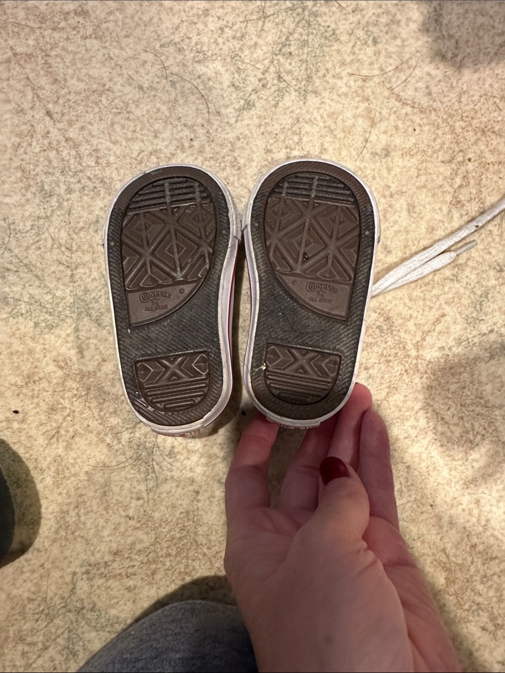 Baby Converse - Picture 2 of 3